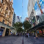 Sydney Cbd Newly Renovated Large Terrace