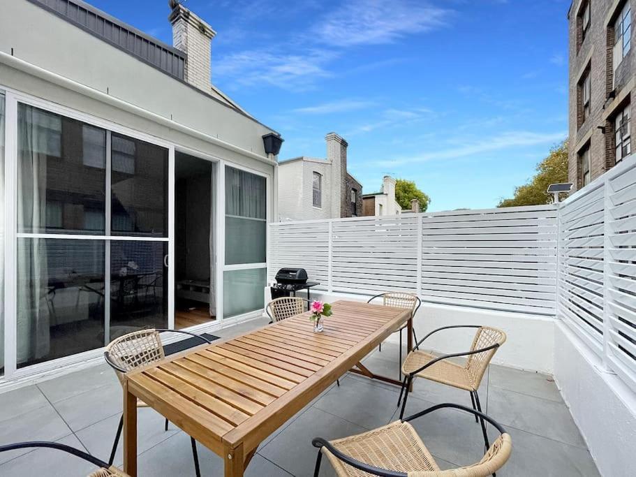 Cbd Newly Renovated Large Terrace *